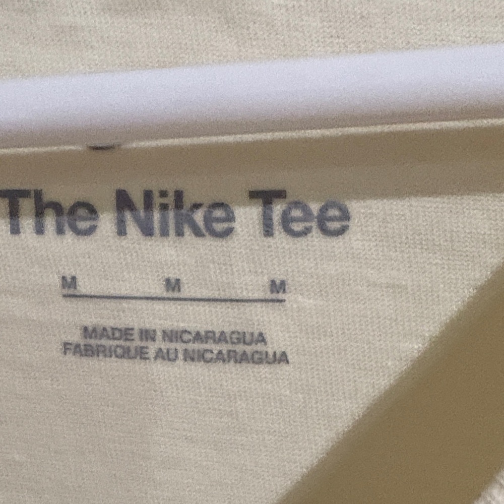 NWT- Nike Cream T-Shirt with Basketball Graphics - Picture 4 of 6